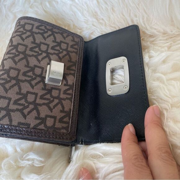Dkny Brown leather trim signature wallet - Picture 6 of 8